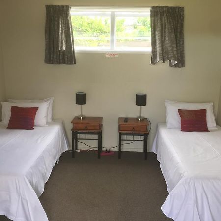 Orewa Pillows Lodge Exterior foto